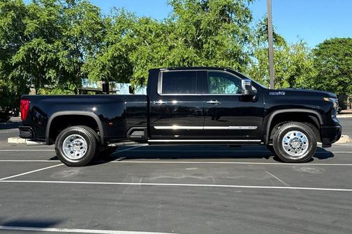 Black 2026 Chevrolet Silverado 3500 High Country