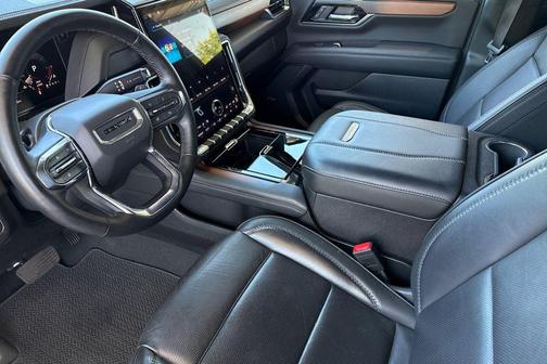 Onyx Black 2025 GMC Yukon XL Denali