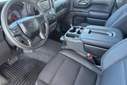 2023 Chevrolet Silverado 1500 Custom Trail Boss