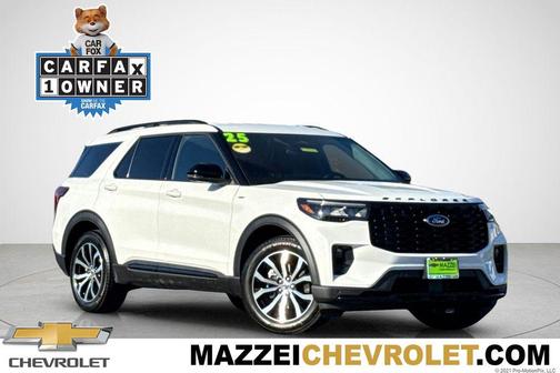 STAR WHITE MET TRI-COAT 2025 Ford Explorer ST-Line