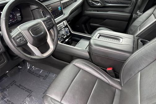 Onyx Black 2023 GMC Yukon XL Denali