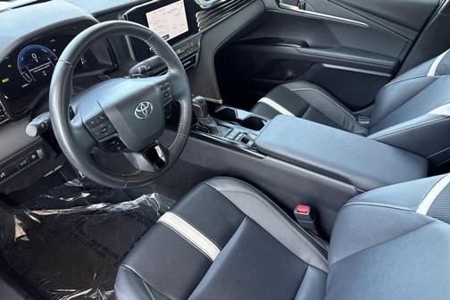 Midnight Black Metallic 2025 Toyota Camry SE