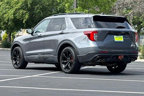 Carbonized Gray Metallic 2023 Ford Explorer ST