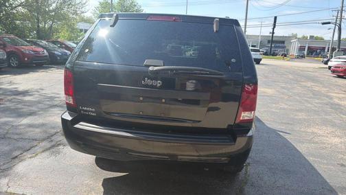 Black 2008 Jeep Grand Cherokee Laredo