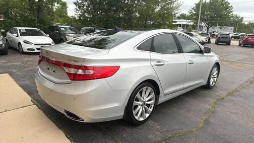 Starlight Silver 2014 Hyundai Azera Limited