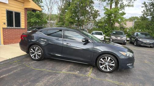 Blue 2016 Nissan Maxima SV Sedan 4D