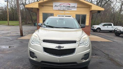 Silver 2014 Chevrolet Equinox LS