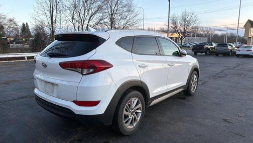 2017 Hyundai TUCSON SE Plus