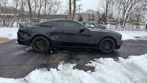 2013 Ford Mustang V6