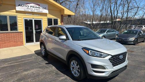 Molten Silver 2019 Hyundai TUCSON SE