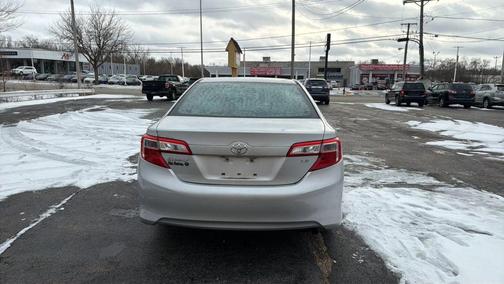 2013 Toyota Camry LE