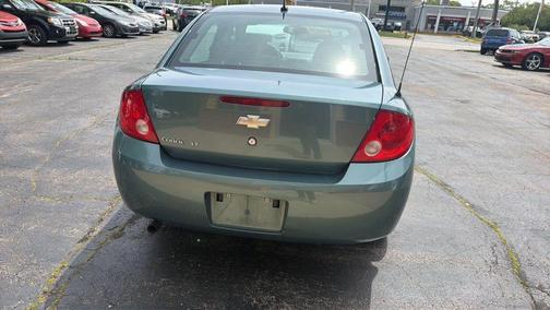 Green 2010 Chevrolet Cobalt LT
