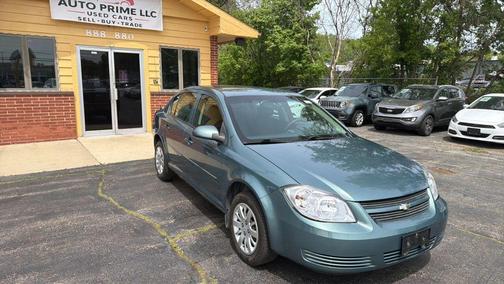 Green 2010 Chevrolet Cobalt LT