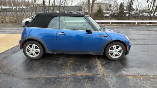 2006 MINI Cooper Base