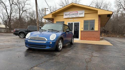 2006 MINI Cooper Base