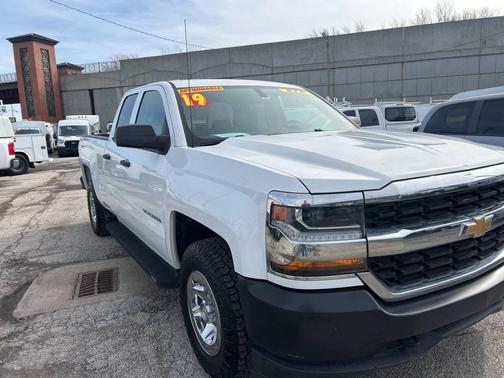 2019 Chevrolet Silverado 1500 WT