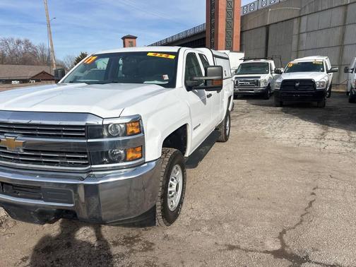 2017 Chevrolet Silverado 2500 WT