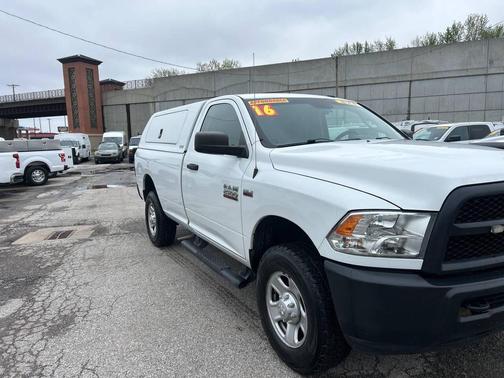 Bright White Clearcoat 2016 RAM 2500 Tradesman