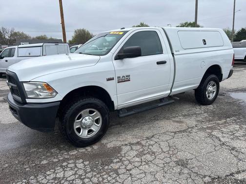 Bright White Clearcoat 2016 RAM 2500 Tradesman