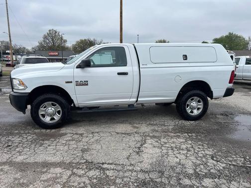Bright White Clearcoat 2016 RAM 2500 Tradesman