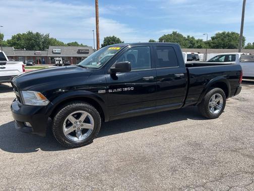 Black Clearcoat 2012 RAM 1500 ST