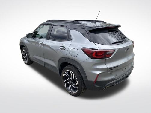 Sterling Gray Metallic 2024 Chevrolet Trailblazer RS