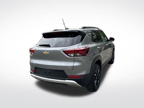 Sterling Gray Metallic 2024 Chevrolet Trailblazer RS