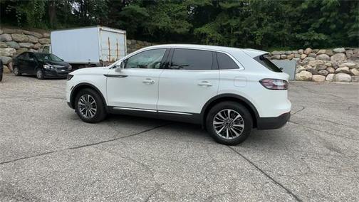 2023 Lincoln Nautilus Standard
