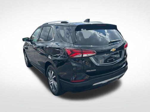 Mosaic Black Metallic 2024 Chevrolet Equinox Premier w/1LZ