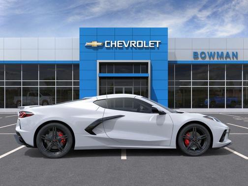 Arctic White 2026 Chevrolet Corvette Stingray w/1LT