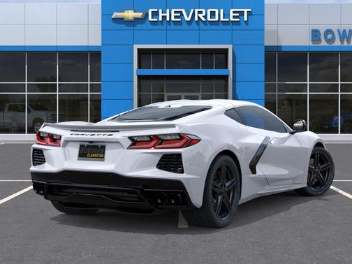 Arctic White 2026 Chevrolet Corvette Stingray w/1LT