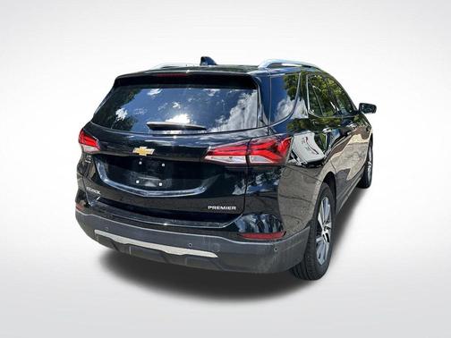 Mosaic Black Metallic 2024 Chevrolet Equinox Premier w/1LZ