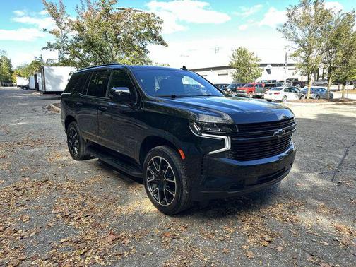 2023 Chevrolet Tahoe 4WD RST