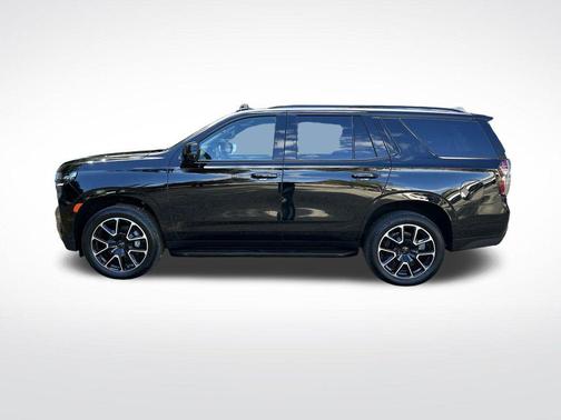 2023 Chevrolet Tahoe 4WD RST
