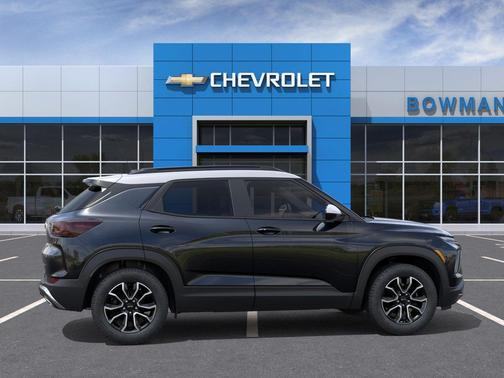 Mosaic Black Metallic 2026 Chevrolet Trailblazer ACTIV