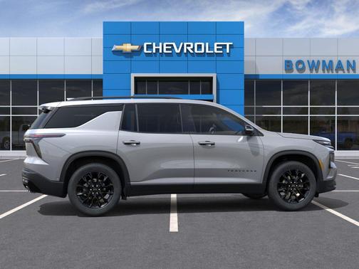 Sterling Gray Metallic 2026 Chevrolet Traverse LT