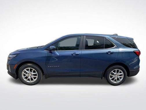 Lakeshore Blue Metallic 2024 Chevrolet Equinox 1LT