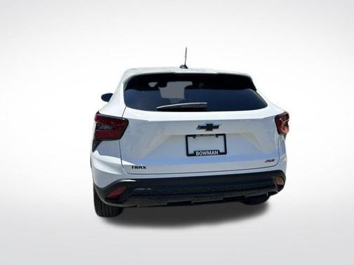 Summit White 2024 Chevrolet Trax FWD 1RS