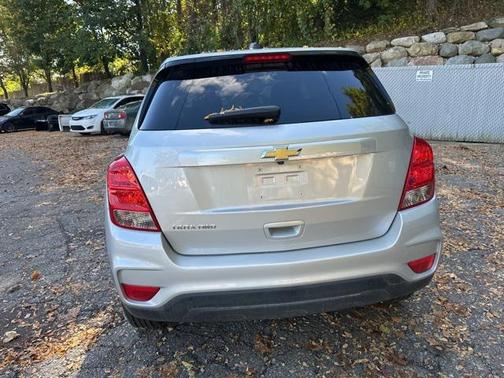 2022 Chevrolet Trax LS