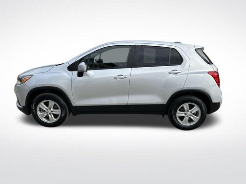 2022 Chevrolet Trax LS
