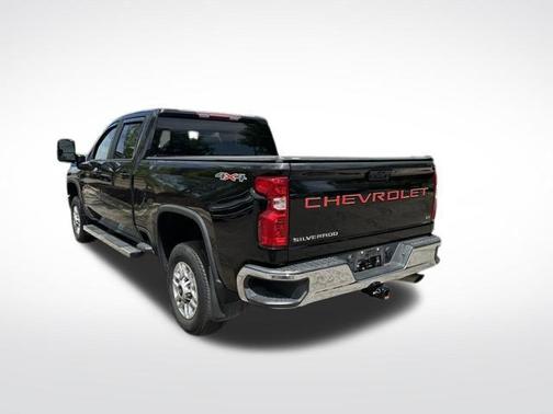 Mosaic Black Metallic 2023 Chevrolet Silverado 2500 LT