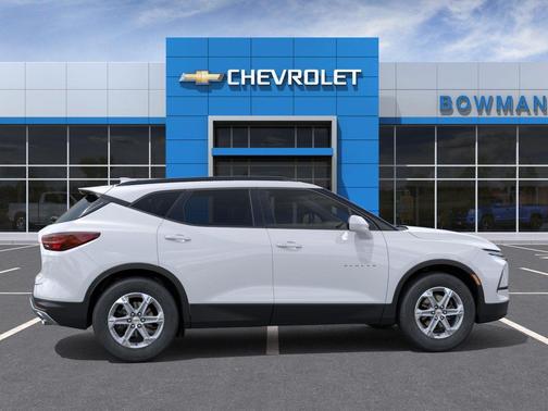 Summit White 2026 Chevrolet Blazer 2LT
