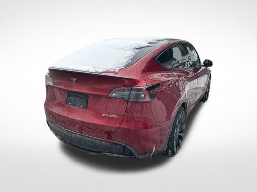 2024 Tesla Model Y Performance Dual Motor All-Wheel Drive