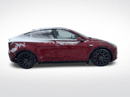 2024 Tesla Model Y Performance Dual Motor All-Wheel Drive