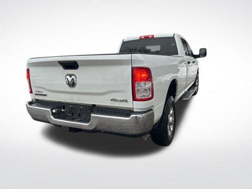 2023 RAM 2500 Big Horn Crew Cab 4x4 8' Box