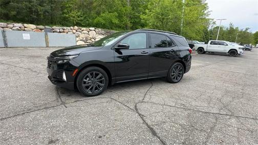 2022 Chevrolet Equinox FWD RS