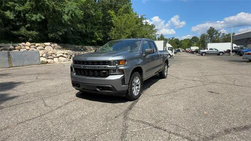 2020 Chevrolet Silverado 1500 Custom