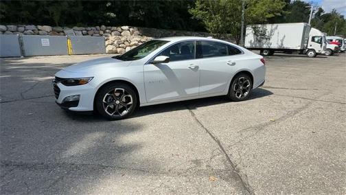 2022 Chevrolet Malibu FWD LT