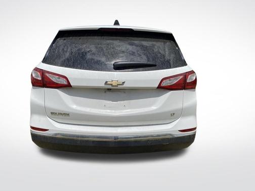 Summit White 2018 Chevrolet Equinox LT