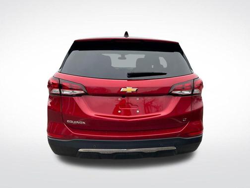 Radiant Red Tintcoat 2024 Chevrolet Equinox 1LT